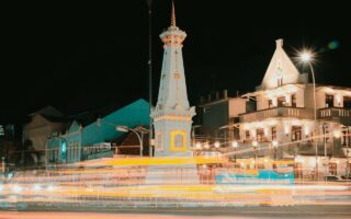 Tugu Golong Gilig